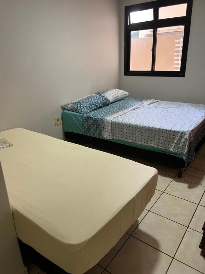 Apartamento 4 Quartos Av Beira Mar Nº 36 - Edif Canto Nobre - Guarapari Es מראה חיצוני תמונה