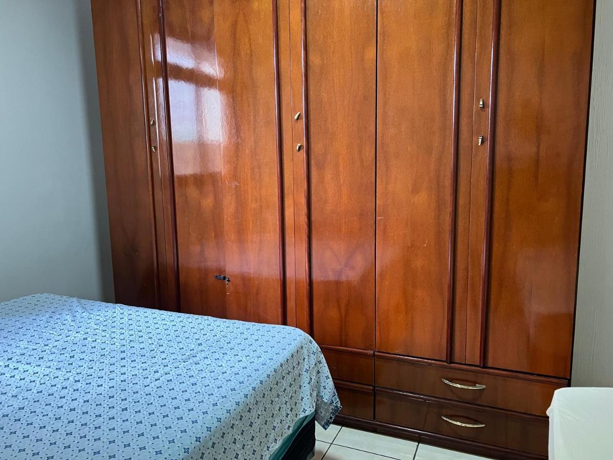 Apartamento 4 Quartos Av Beira Mar Nº 36 - Edif Canto Nobre - Guarapari Es מראה חיצוני תמונה