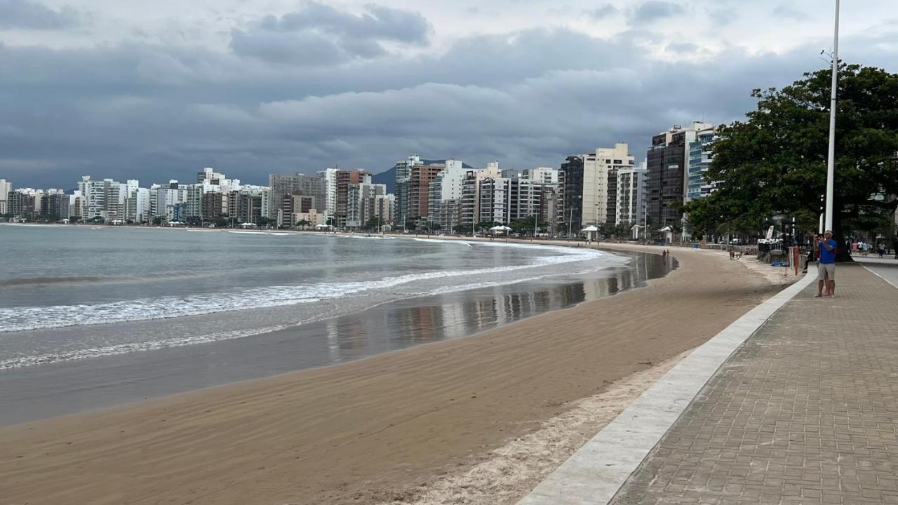 Apartamento 4 Quartos Av Beira Mar Nº 36 - Edif Canto Nobre - Guarapari Es מראה חיצוני תמונה