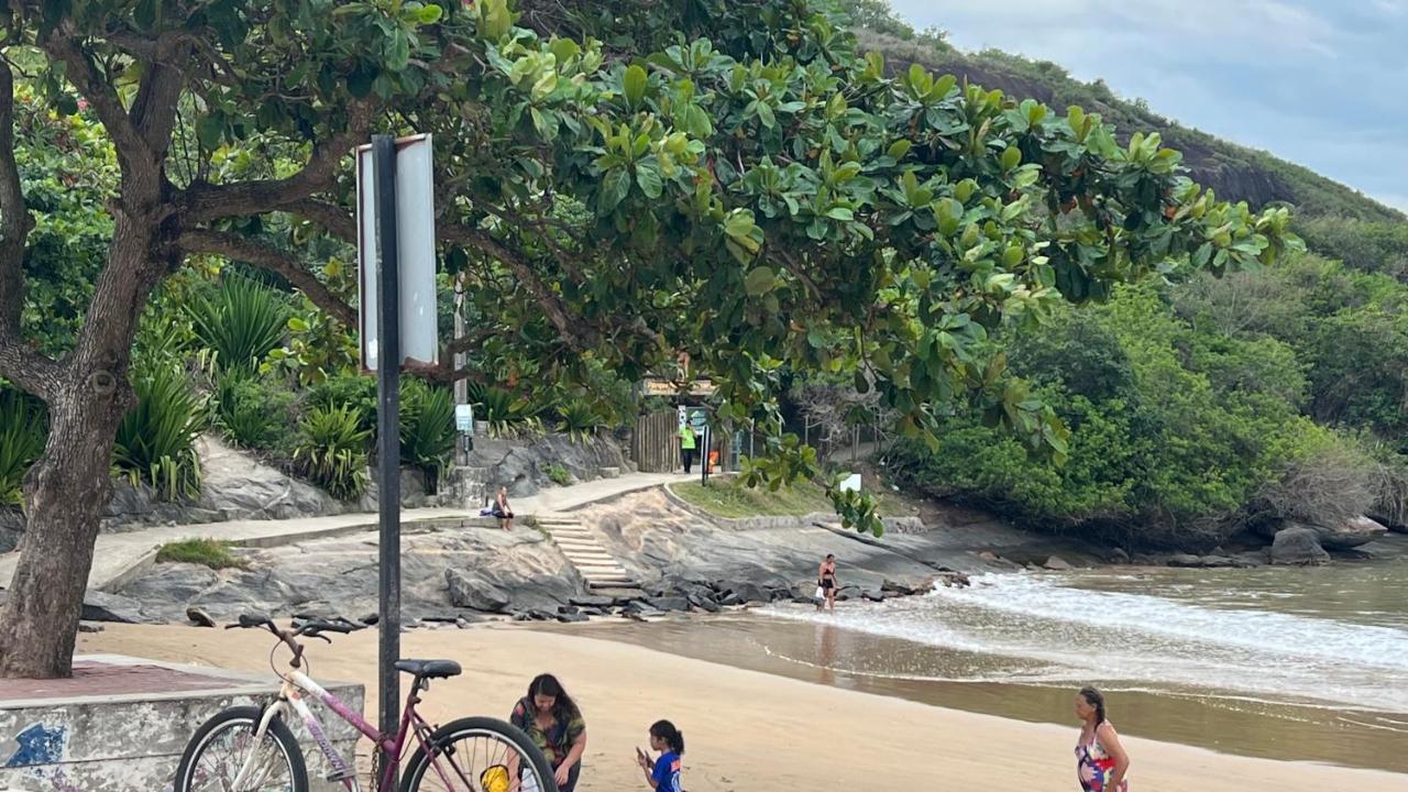 Apartamento 4 Quartos Av Beira Mar Nº 36 - Edif Canto Nobre - Guarapari Es מראה חיצוני תמונה